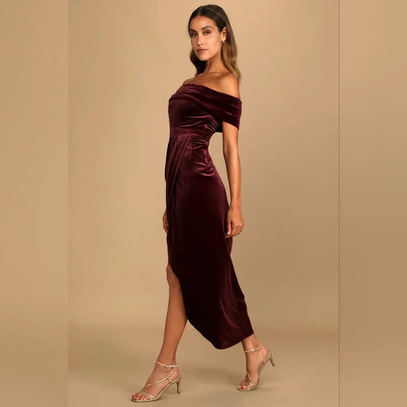Lulus I'm Enchanted Burgundy Velvet Off-the-Shoulder Maxi Dress XL Wedding Party - Picture 4 of 10